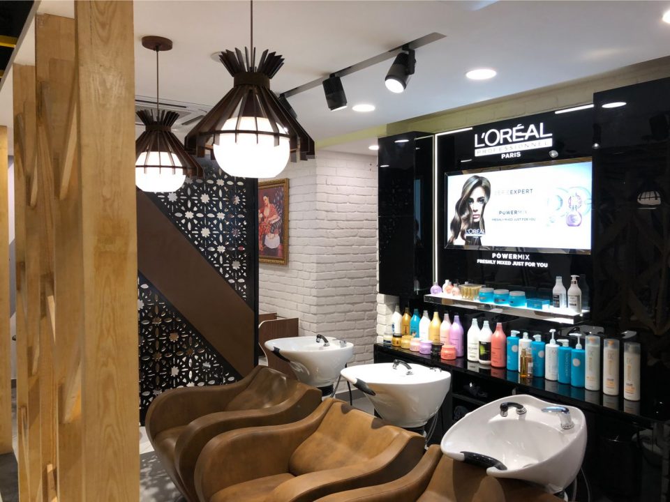 Looks Salon - Interior Designers for Salon